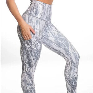 P’tula Chandre Cropped Leggings